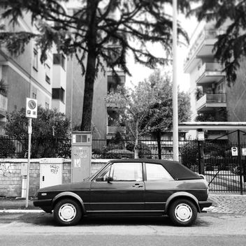 Old Volkswagen car - бесплатный image #331673